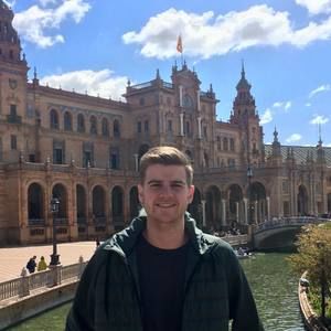 Meet your Posher, Tyler